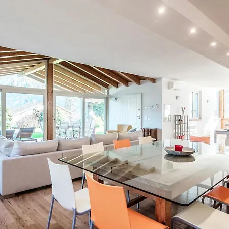 Appartamento With Breathtaking Views In Bellagio